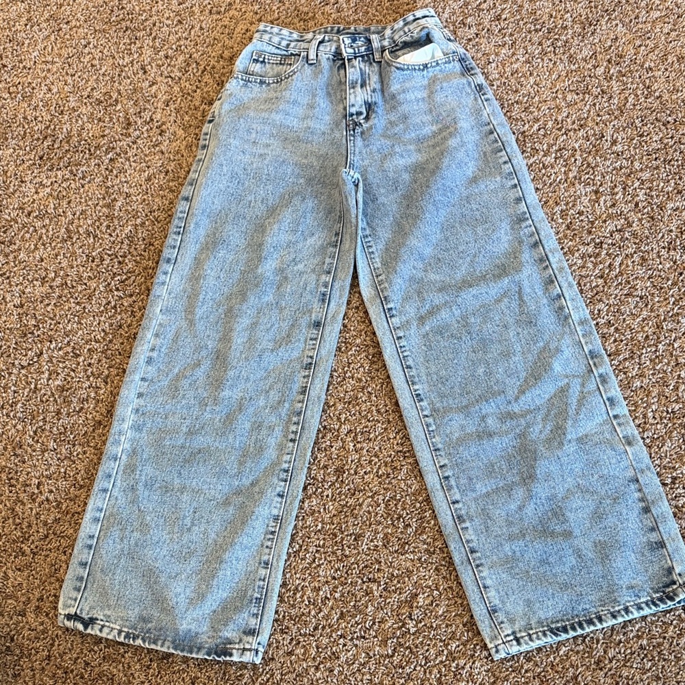 SHEIN Light Blue Wide-Leg Jeans